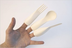 fingers-covered-with-utensils
