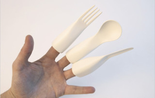 Hand With Finger Utensils