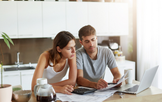 homebuyers reviewing paperwork