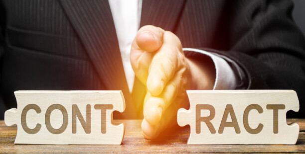 Businessman employer breaks a contract. Deal cancel. Violation of conditions and rules. Anticipatory repudiation act. Termination of cooperation, disagreement refusal to renew agreement. Force Majeure